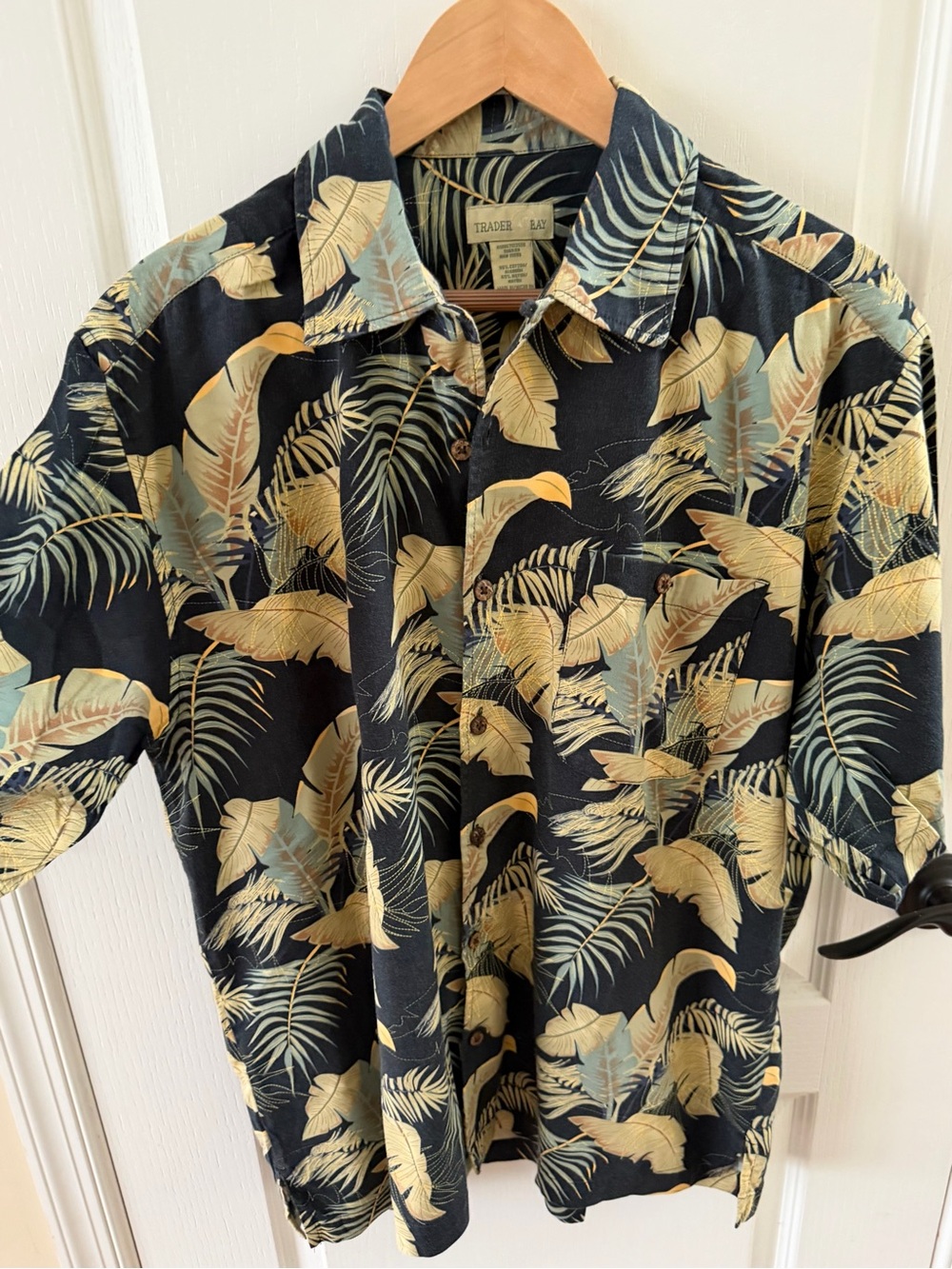Trader Bay Black Tropical Leaf Print Short Sleeve Shirt XL